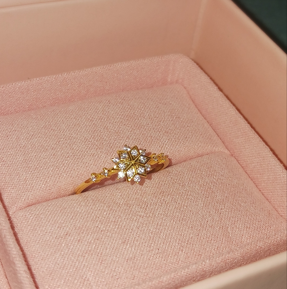 Blush & Bar Sophia Snowflake YELLOW Gold Plated Ring, Sz 9 New